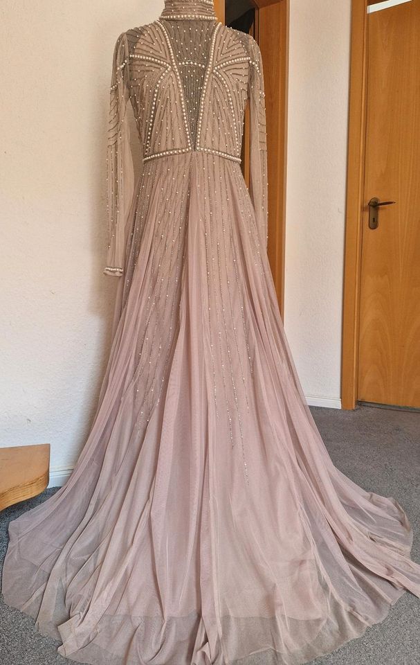 Ballkleid/Abendkleid wie neu in Herten