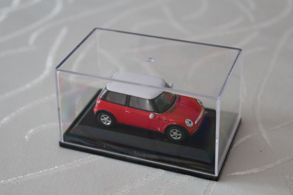 Mini Cooper 1:72 in Ainring