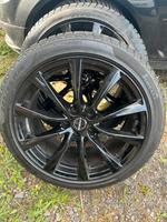Borbet RE 8x18 ET48 5x112 Black Glossy mit Winterreifen Pirelli Hessen - Brensbach Vorschau