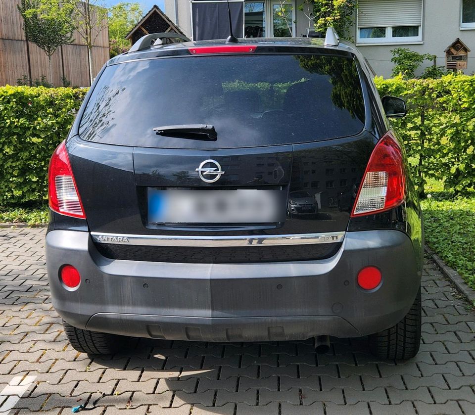 Opel Antara in Frankfurt am Main