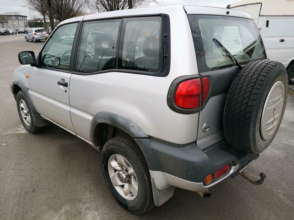 Stoßstange hinten - NISSAN Terrano 2 II R20 - Heck Stoßfänger in Lippstadt