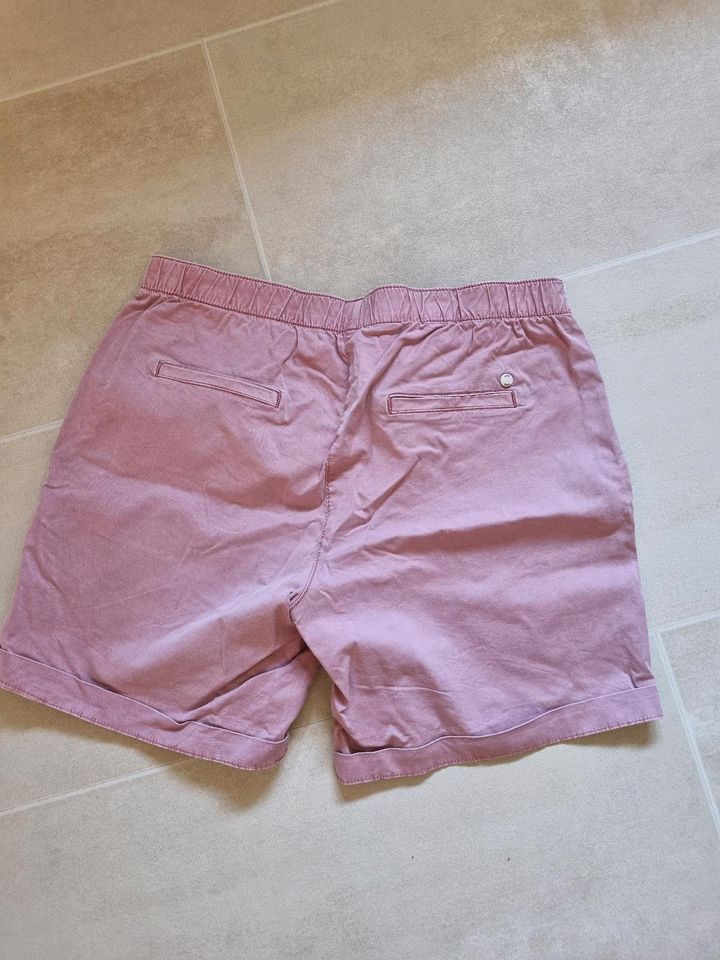 Damen EDC Esprit Shorts rosa in Niederfischbach