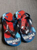 Marvel Spiderman Flip Flops Badeschuhe Gr 25 neuwertig Hessen - Fernwald Vorschau