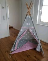 Spielezelt grau rosa Sterne Tipi mit Bodenunterlage Frankfurt am Main - Berkersheim Vorschau