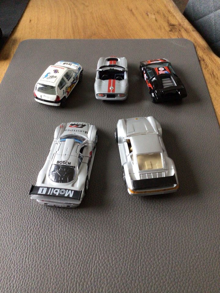 5 Spielzeug Autos in Sulingen