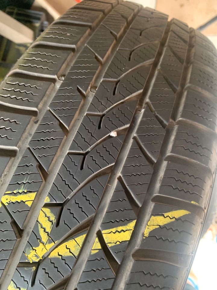 Reifen mit Felgen 195/65 R15 in Borken