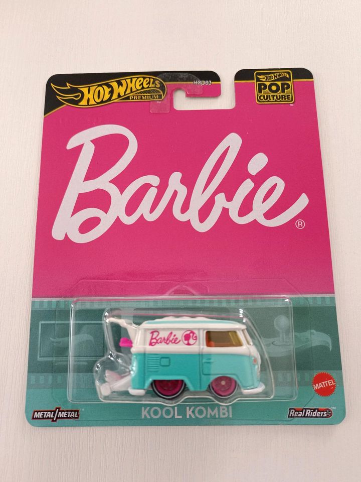 Barbie Kool Kombi - Hot Wheels Premium in Ulm