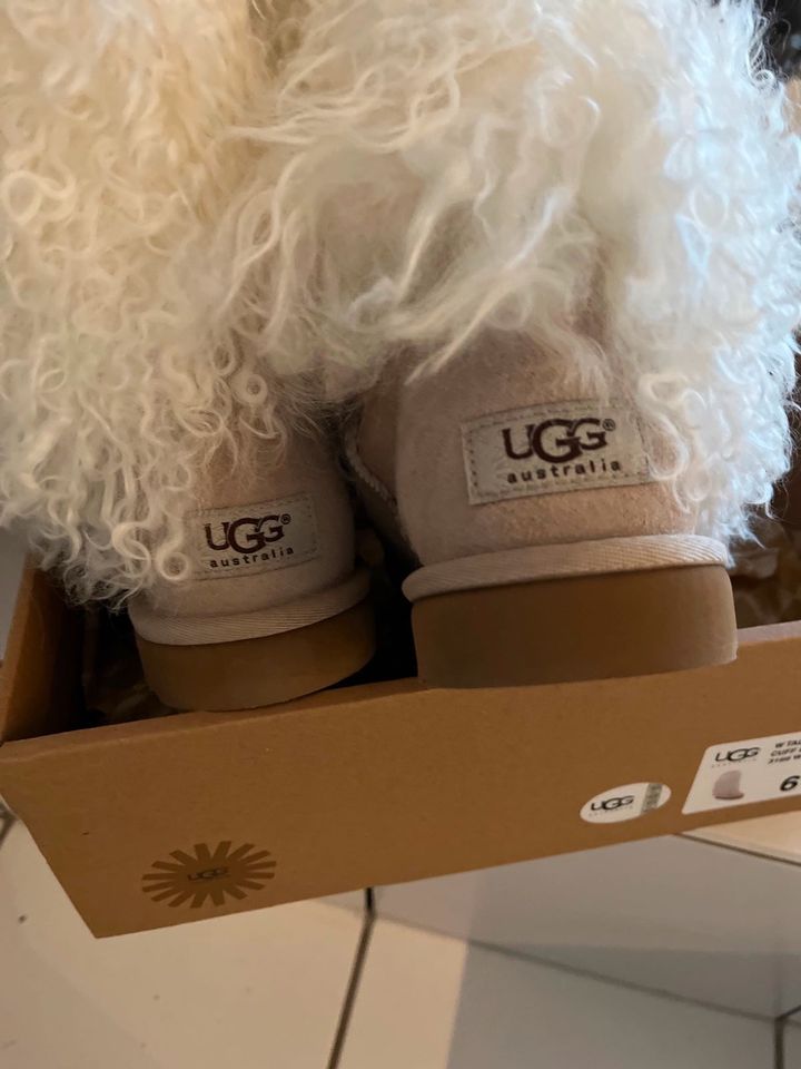 UGG Sheepskin cuff boot Gr.37 in Saarbrücken