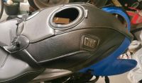 Bagster BMW K1200s, K1300S Tankschutzhaube Niedersachsen - Adelebsen Vorschau