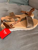 Sandalen Damen Größe 42 Niedersachsen - Uelzen Vorschau