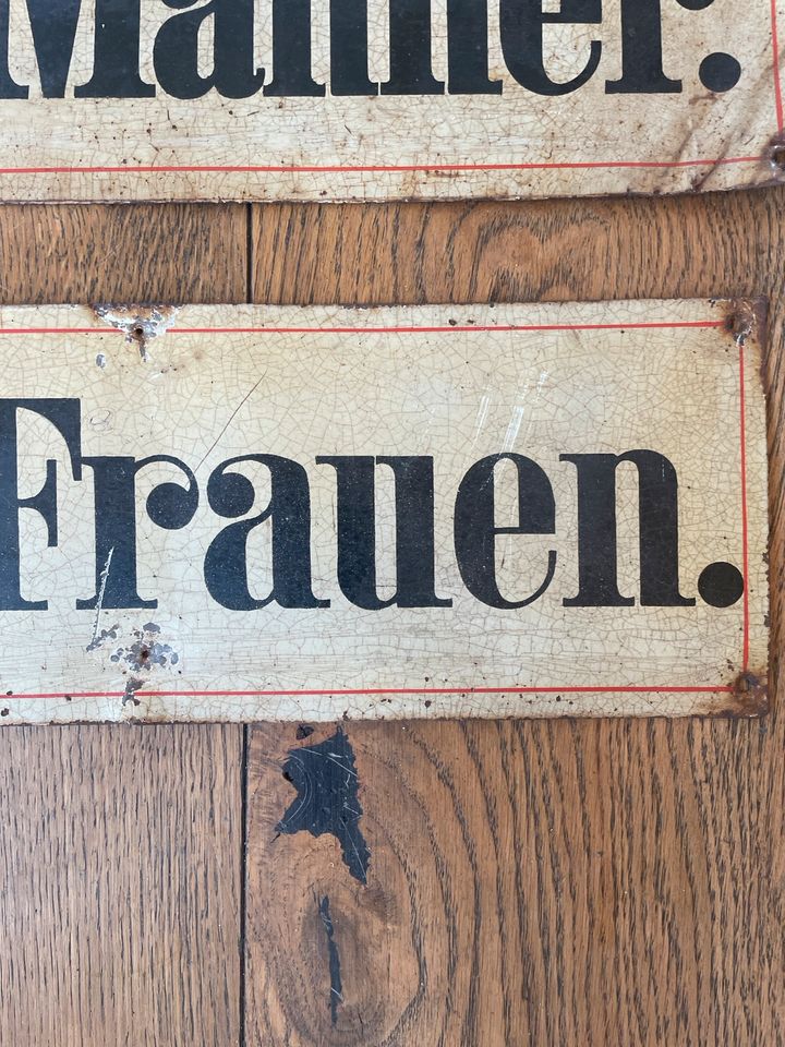 Uralt Blechschild FÜR FRAUEN in Schwepnitz