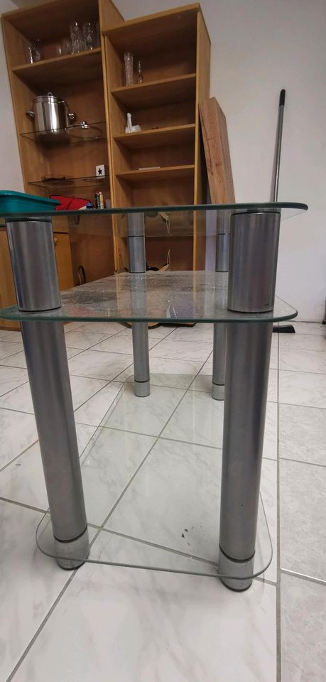 TV Rack/Tisch aus Glas in Zeitlarn