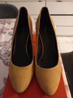 Hugo boss pumps Schuhe Wildleder neu 40 Düsseldorf - Grafenberg Vorschau