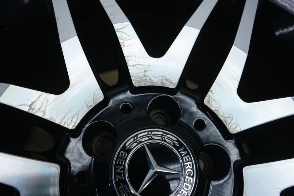 Mercedes E CLS SL klasse AMG felgen 19 zoll + sommerreifen in Düsseldorf