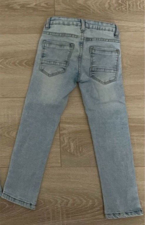 Jeans, Größe 116 in Wippingen