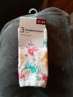 Kinderbekleidung. Gr 31-34.   2.50 Euro Walle - Utbremen Vorschau
