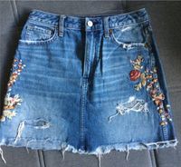 stylischer Jeansrock mit Blumenmuster - TOP Zustand #9 Düsseldorf - Benrath Vorschau