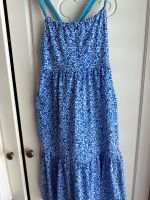 Mini Boden Kleid Trägerkleid 116 5 6 Blumen blau lang neuwertig München - Maxvorstadt Vorschau