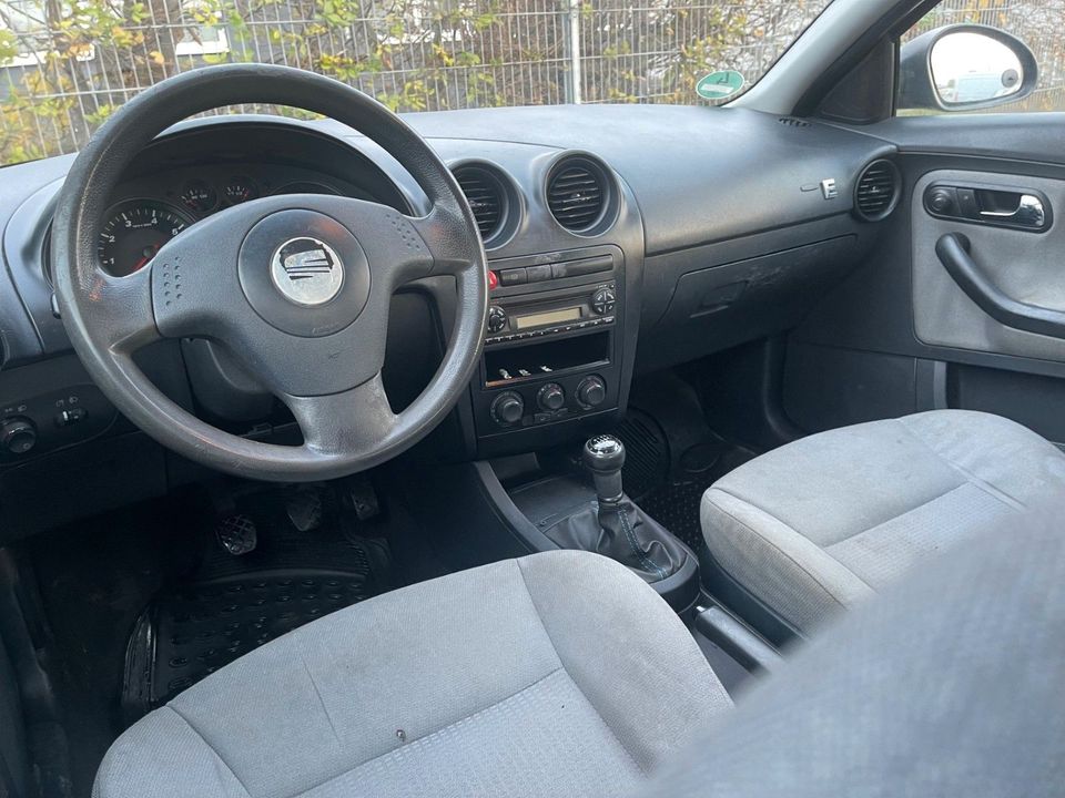 Seat Ibiza 1.4 16V 55 kW TÜV NEU in Wuppertal