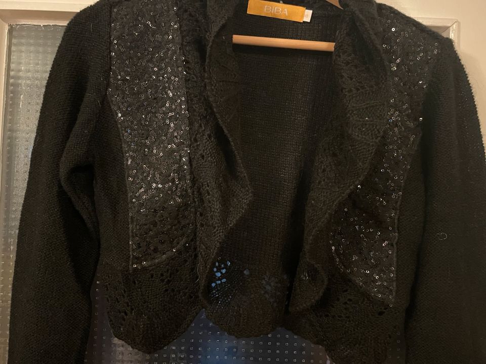 BiBA Bolero Strickjacke schwarz NEU in Moers