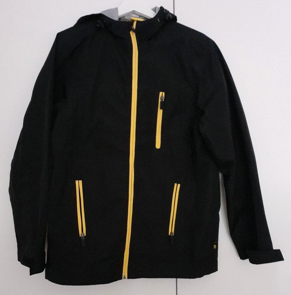 BVB Regenjacke in Schöneck