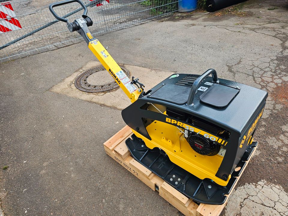 Bomag BPR 35/60 Rüttelplatte vorwärts rückwärts in Troisdorf