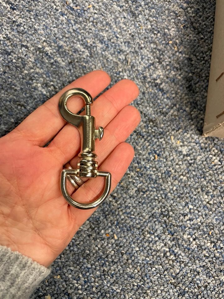 80 St. Karabiner Haken vernickelt 6,5 cm in Köln