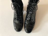 CHANEL Patent Leather CC Brogues Stiefelette Stiefel Boots *41* Lindenthal - Köln Müngersdorf Vorschau