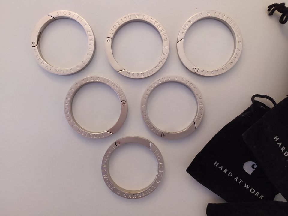 NEU - CARHARTT Schlüsselring / Key Ring (6x) - Metall - silber in Rodgau