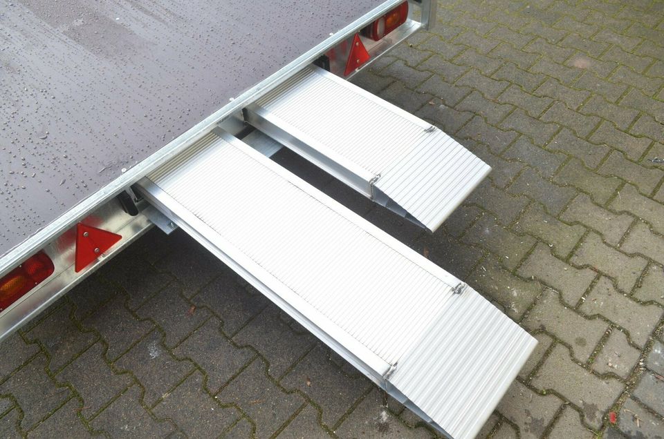 PKW Anhänger NEU 2700 Kg Multitransporter 4050x2000 mm Hapert in Bielefeld