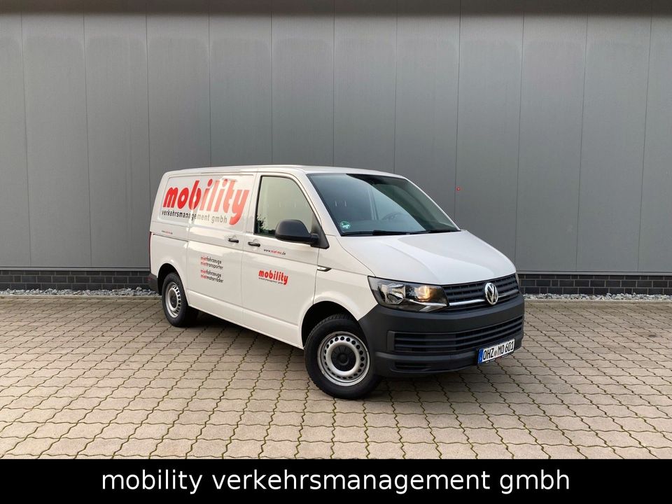 Volkswagen T6 Transporter Kasten AHK BT GJR in Lilienthal