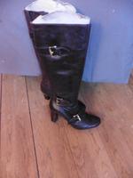 TAMARIS STIEFEL BUDAPESTER BRAUN GR .38 DAMEN Hessen - Lampertheim Vorschau