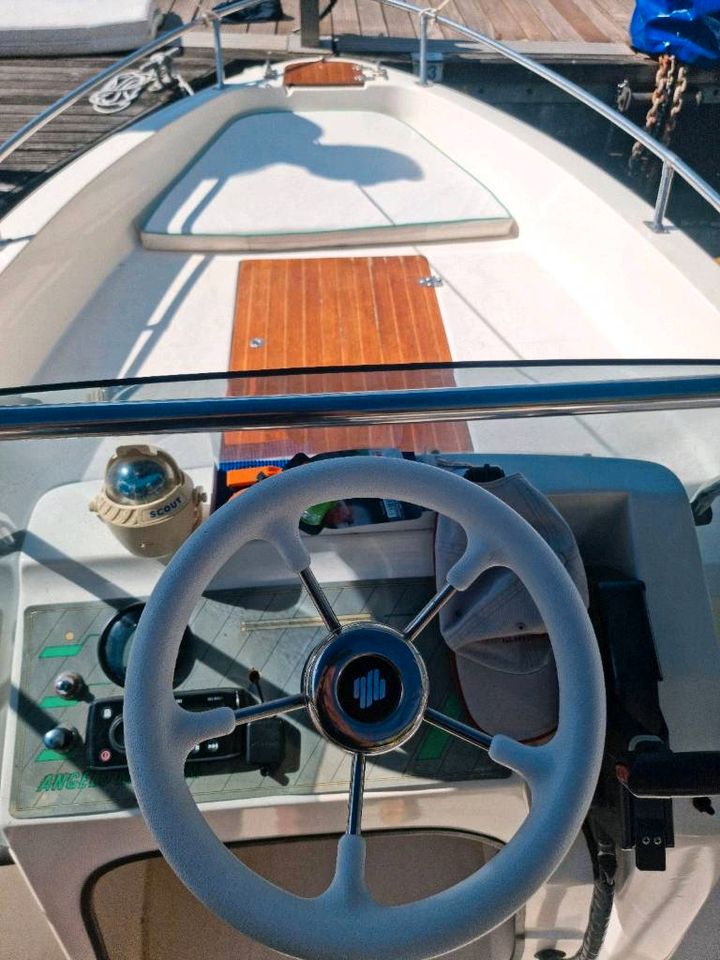 Sportboot Angelo Molinari mit Trailer, 5,01 m x 1,89 m in Rösrath