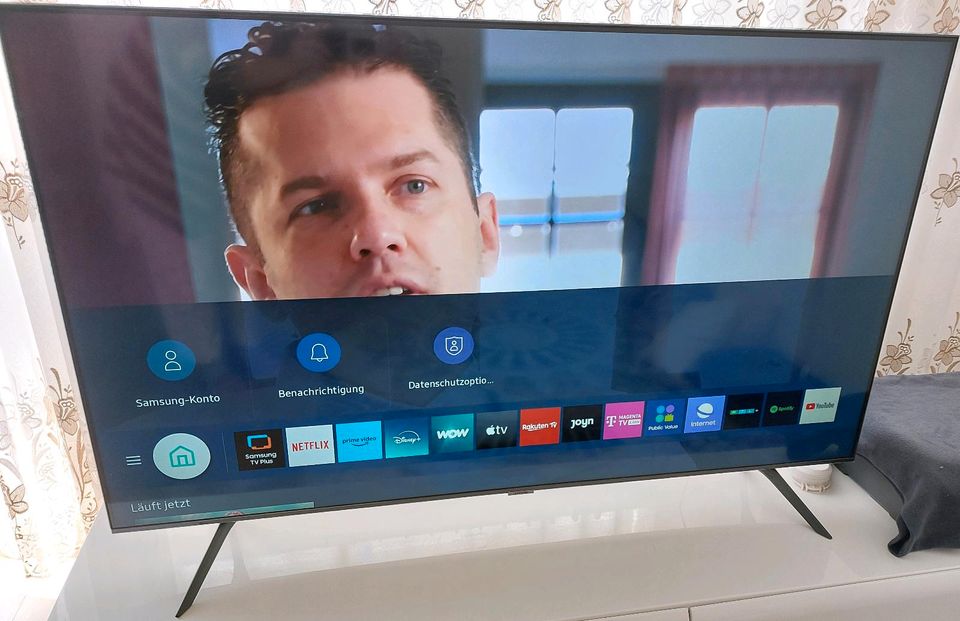 Fernsehen Samsung 1 Jahre alt. in Soest