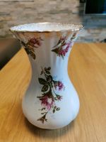 Porzellan Vase mit Rosen Dekor , 22 cm Niedersachsen - Georgsmarienhütte Vorschau