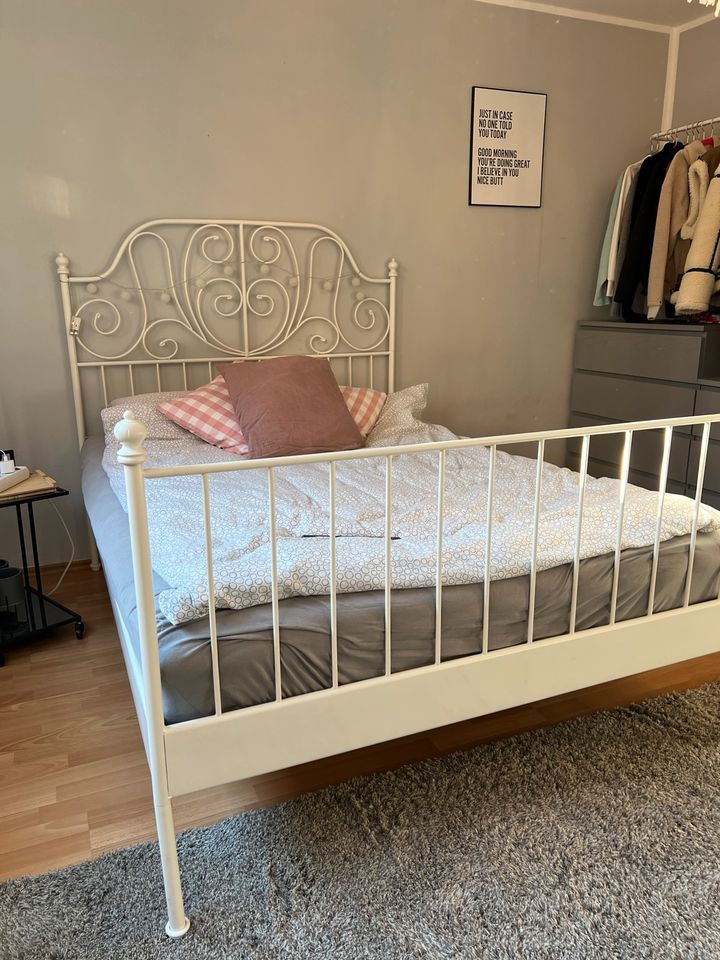 Bett von Ikea zu verkaufen in Aachen