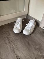 Brautschuhe Brautchucks Converse Spitze Ivory 41,5 Niedersachsen - Salzgitter Vorschau