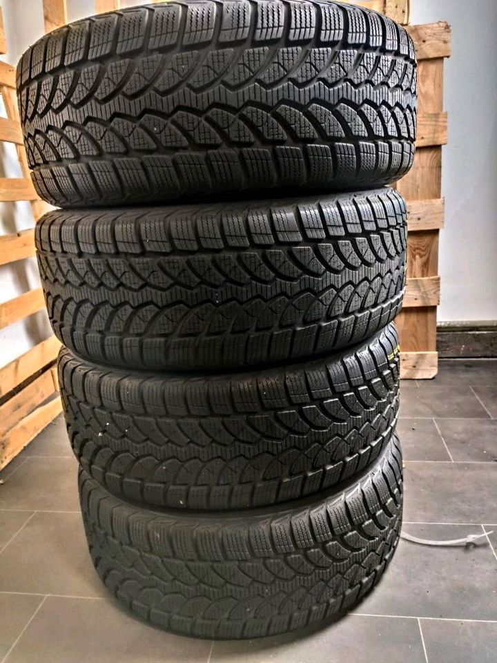 ✓NEUWERTIGE MERCEDES C-KLASSE W205 225/50 R17 94H WINTERRÄDER in Herten