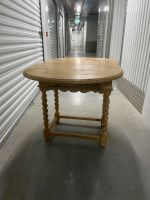 Kleiner Tisch, Platte klappbar 53 cm auf 130 zu erweitern Berlin - Neukölln Vorschau