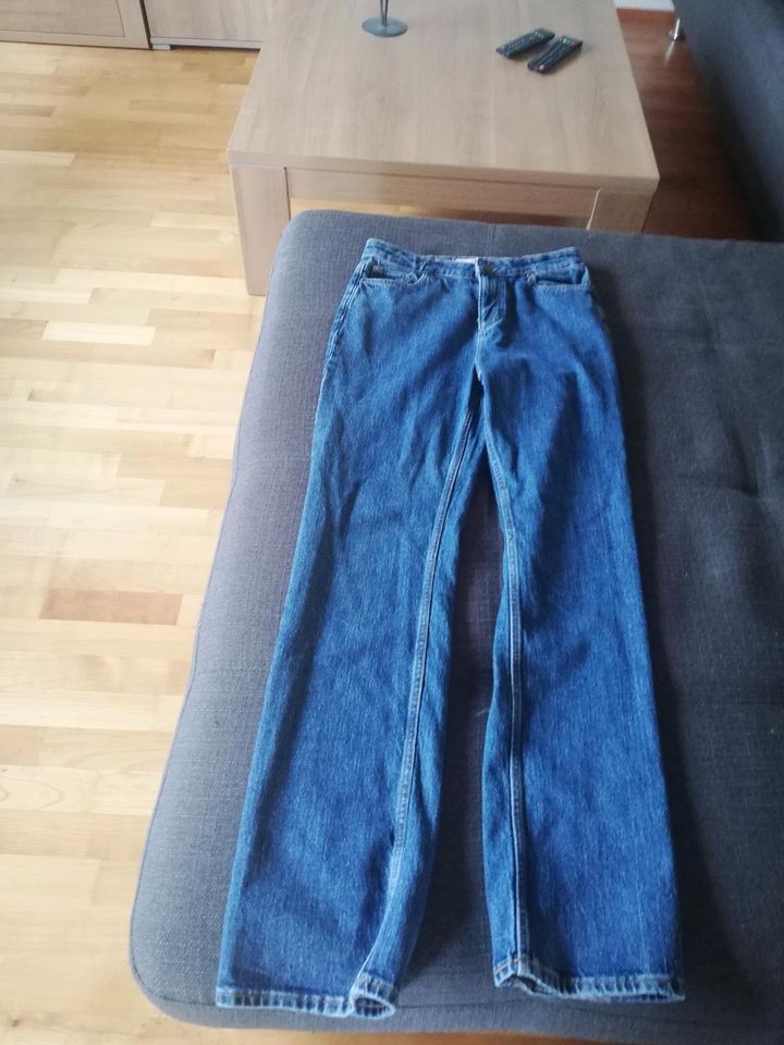 Damen Jeans, retro straight, Größe 36 in Laichingen