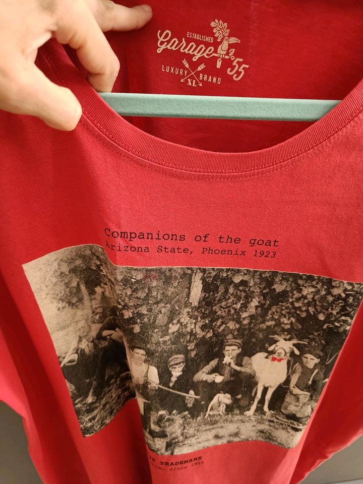 Herren Garage T-Shirt Rot mit Print Gr. XL in München