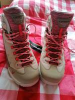 Icepeak *NEU* 42er Damen Trekking Boots beige lachs Nordrhein-Westfalen - Moers Vorschau