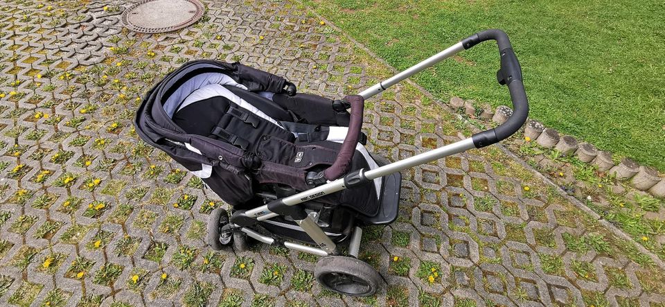 3 in 1 Kinderwagen mit Babyschale in Hohenstein-Ernstthal