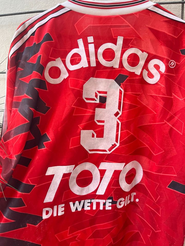 Adidas Vintage Fußballtrikot Toto Lotto Trikot in Köln
