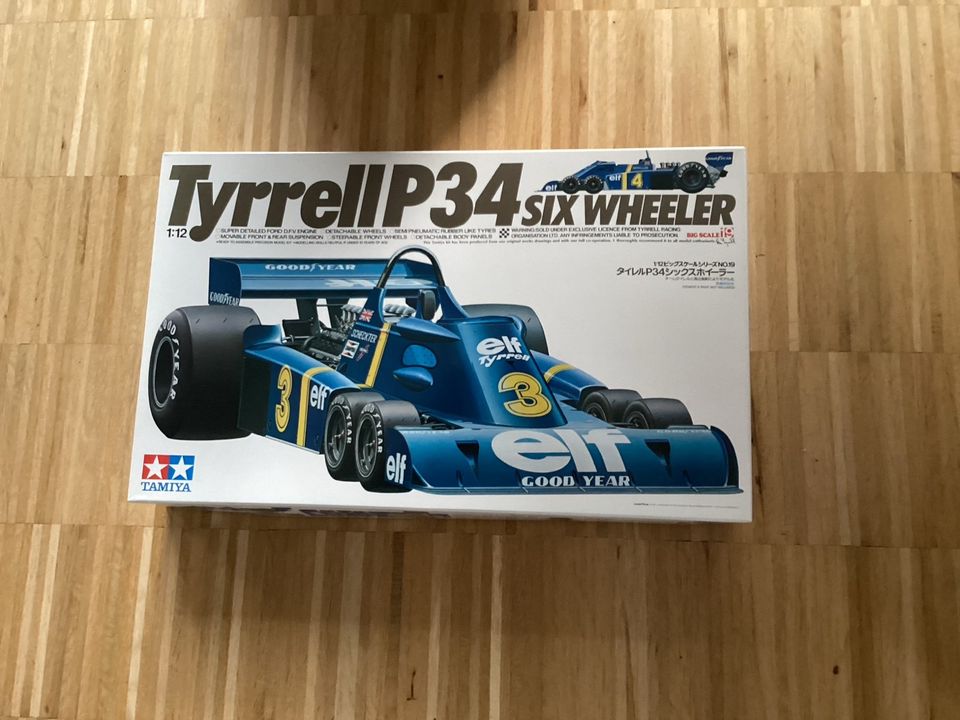 Tyrrell P 34, Six Wheeler von Tamiya, 1:12 in Sommerloch