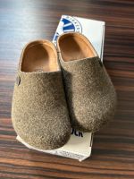 Birkenstock Hausschuhe 27 NEU Nordrhein-Westfalen - Mülheim (Ruhr) Vorschau