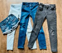 Hosen Jeans Leggins Jogginghose Kleiderpaket 152 Mädchen Dresden - Laubegast Vorschau