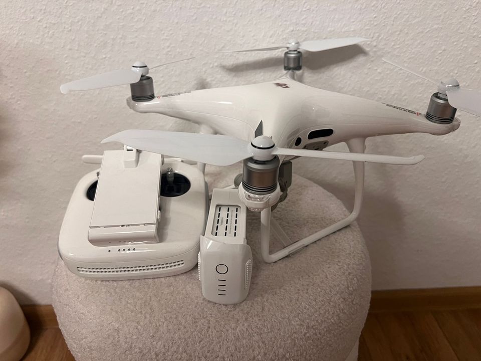 DJI Phantom 4 Pro V2.0 in Frankfurt am Main