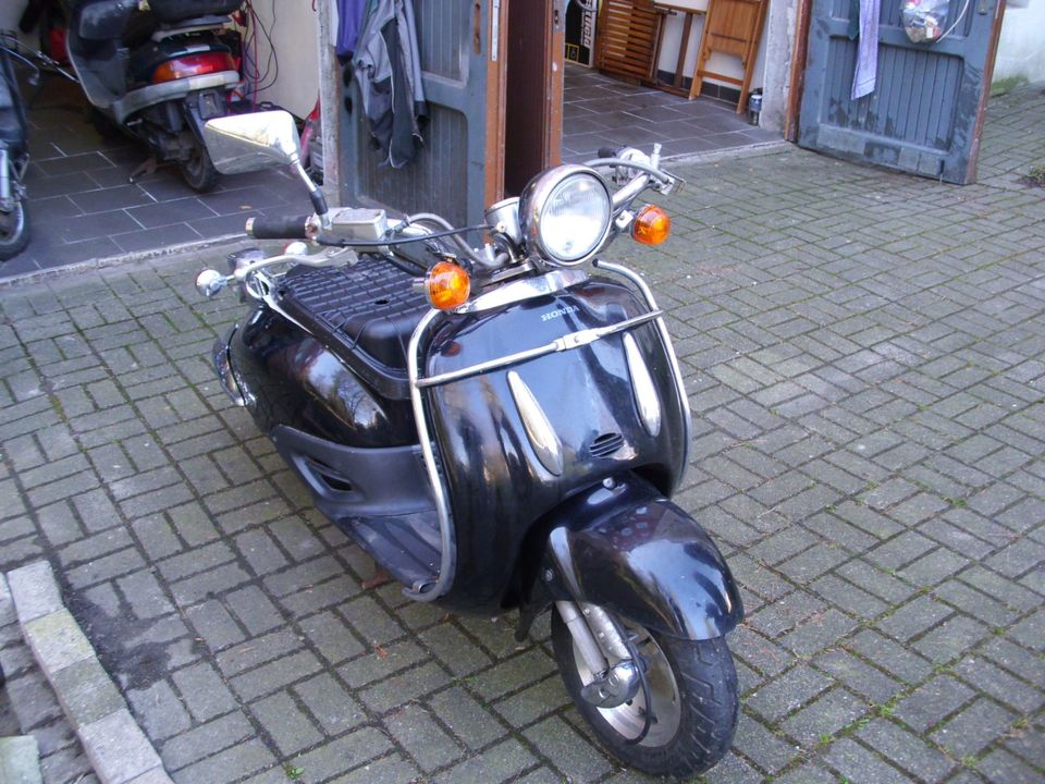 Honda Shadow SRX  Dreirad  Krankenfahrstuhl  Mofa  Trike in Essen