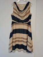 Edles Kleid gr.46 von Bonprix in Beige/Blau Bayern - Barbing Vorschau